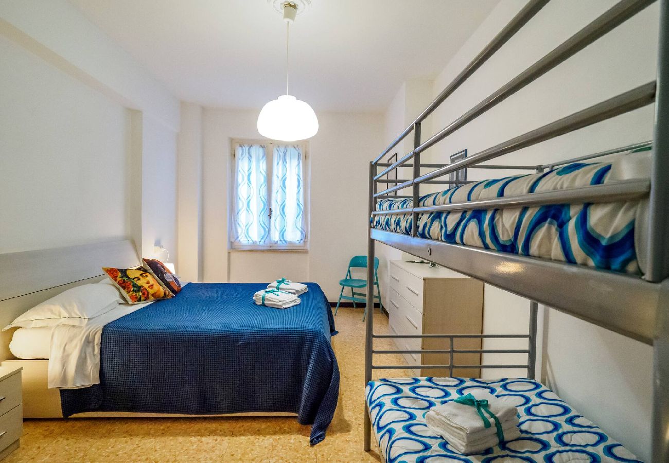 Appartamento a Vernazza - La Casa di Frida Family Apartment