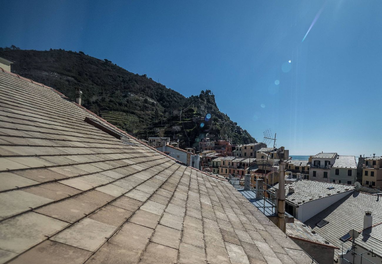 Studio a Vernazza - La Torretta dei Merli Studio with Unique Views