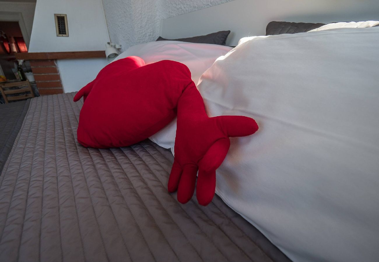 Studio a Vernazza - La Torretta dei Merli Studio with Unique Views