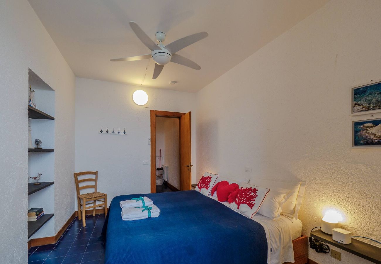Appartamento a Manarola - Il Baluardo Sea View Apartment on the Cliff