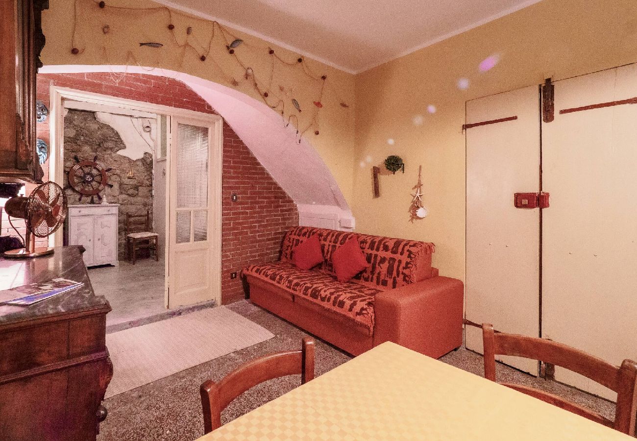 Appartamento a Vernazza - La Casa di Eio Traditional Apartment