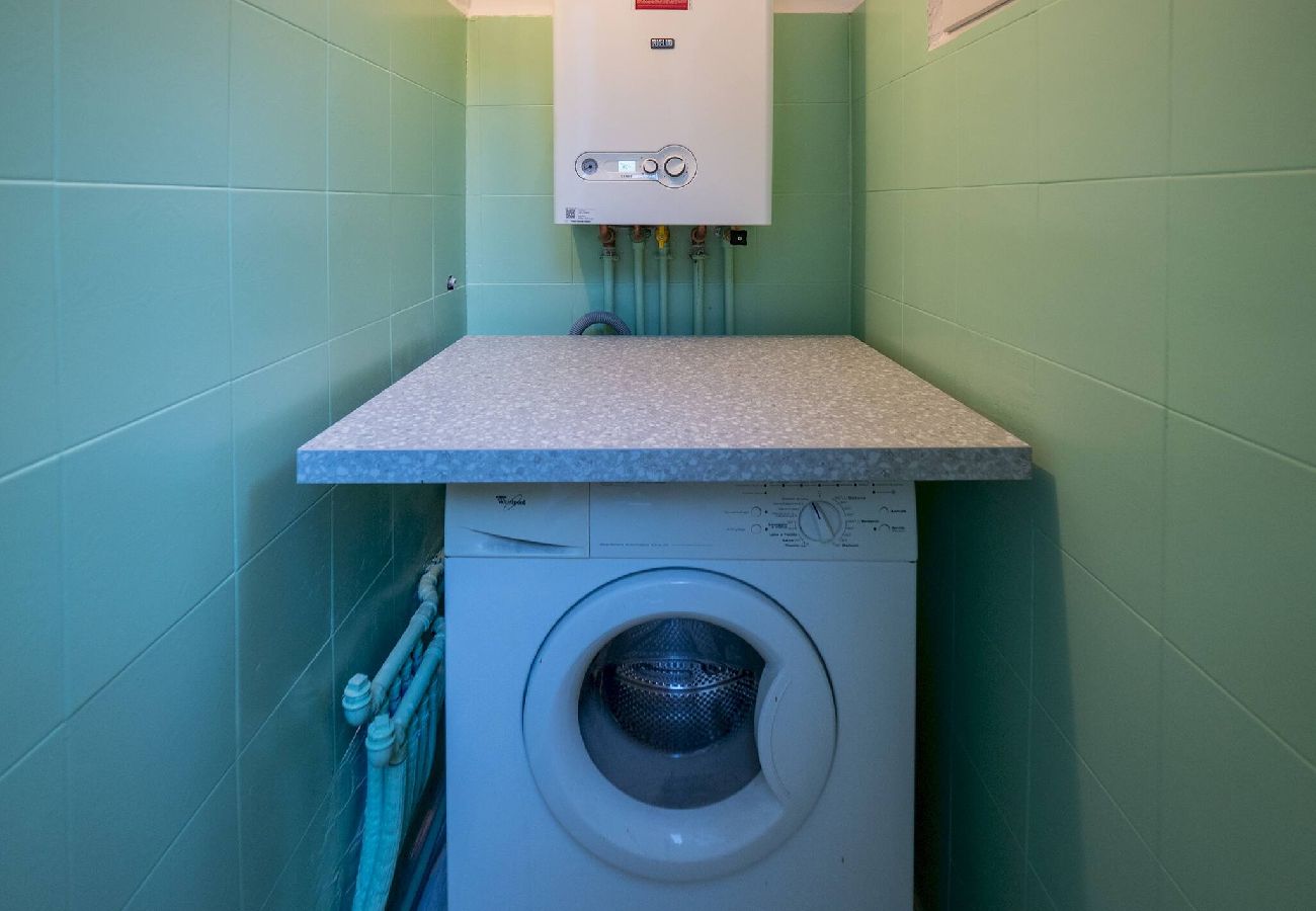 Appartamento a Monterosso al Mare - Picabon Quiet Apartment with AC & Balcony