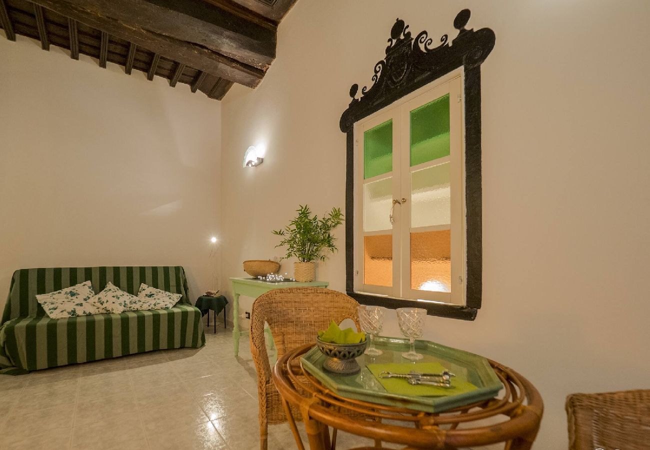 Appartamento a Monterosso al Mare - Picabon Quiet Apartment with AC & Balcony