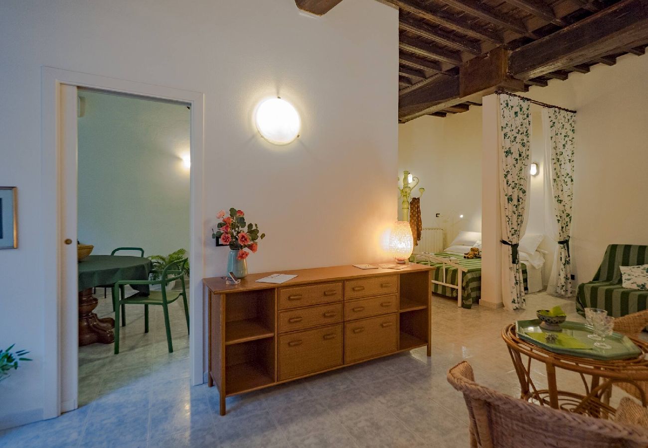 Appartamento a Monterosso al Mare - Picabon Quiet Apartment with AC & Balcony