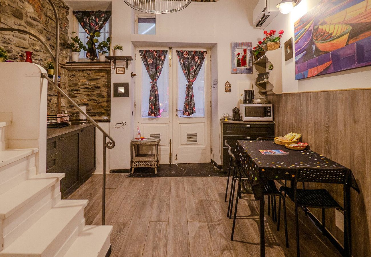 Appartamento a Vernazza - Petrella´s Point Studio with AC