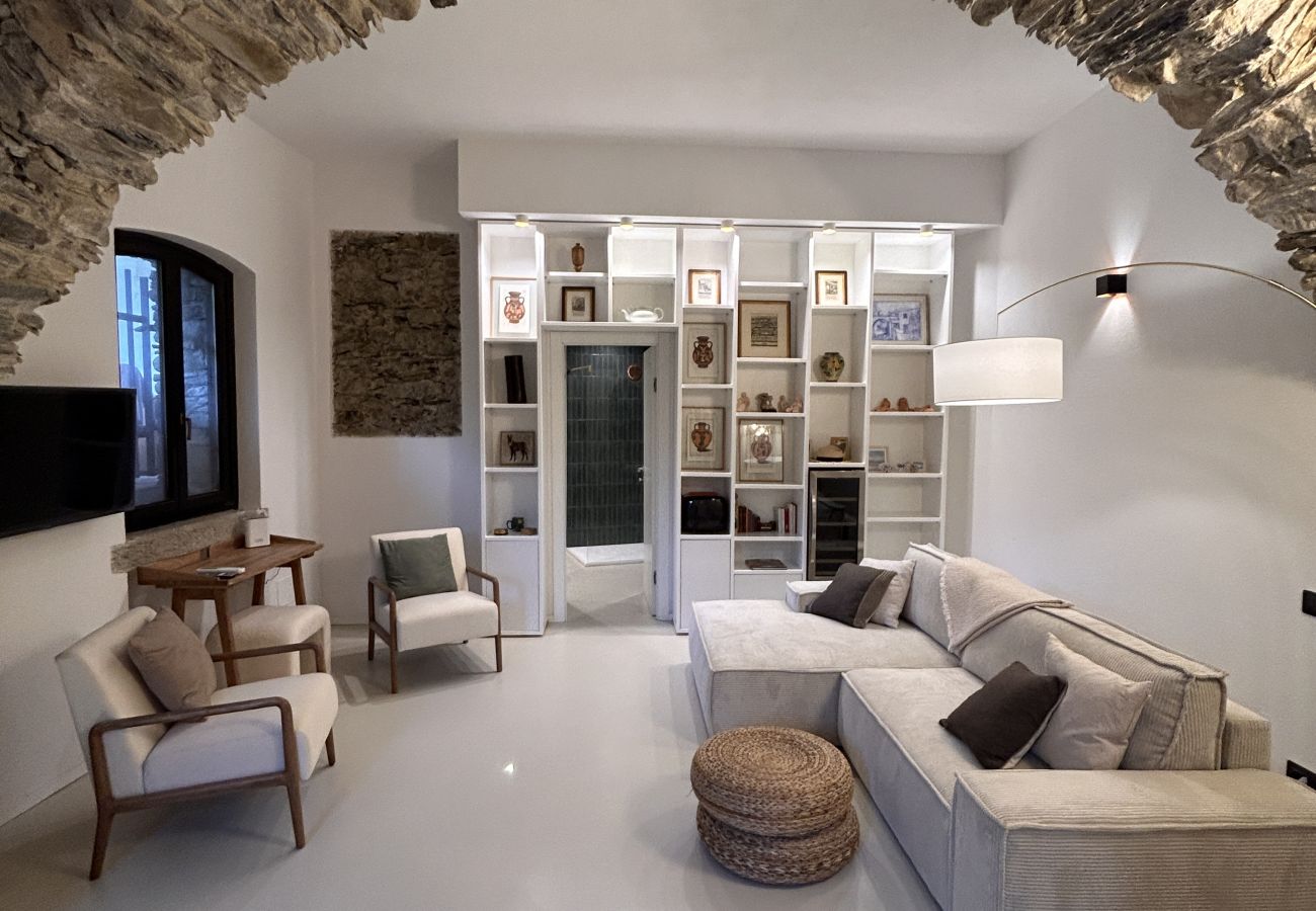 Villa a Corniglia - Villa Il Frantoio Terra Rossa