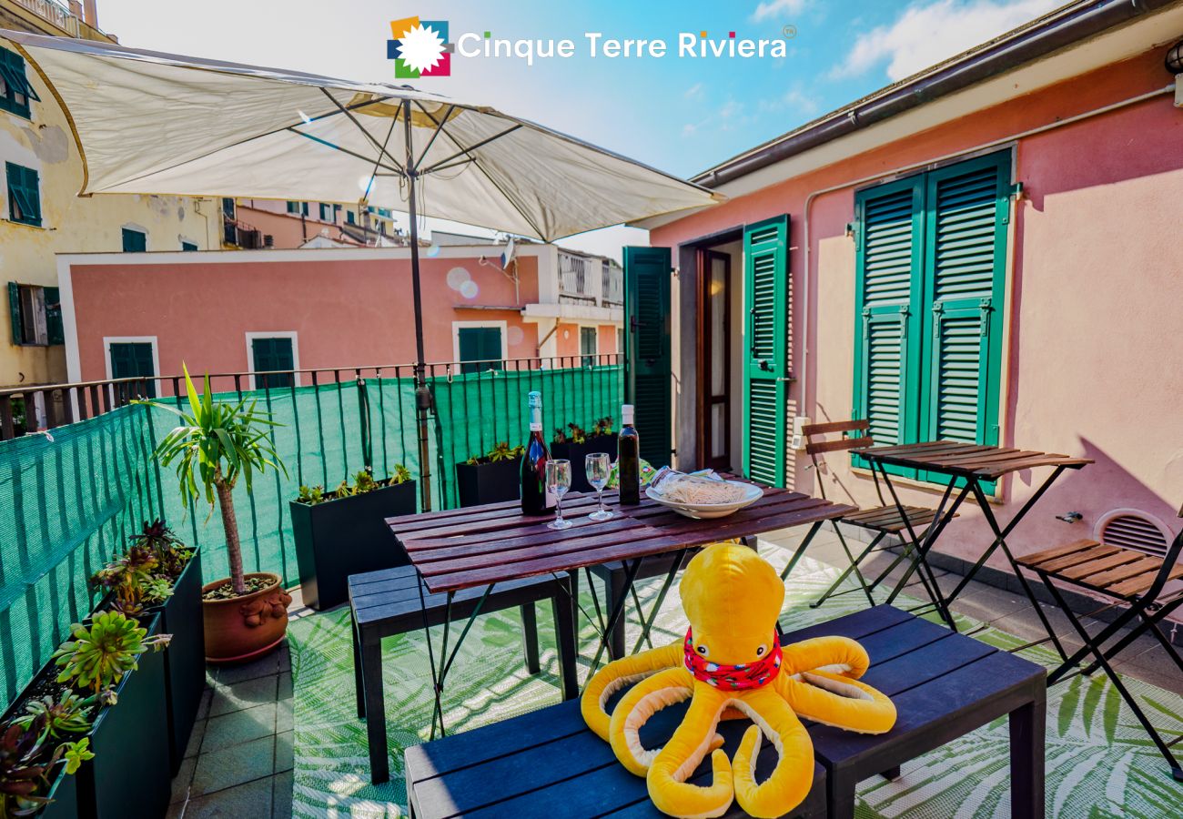 Ferienwohnung in Vernazza - El Nin Apartment with Terrace & AC