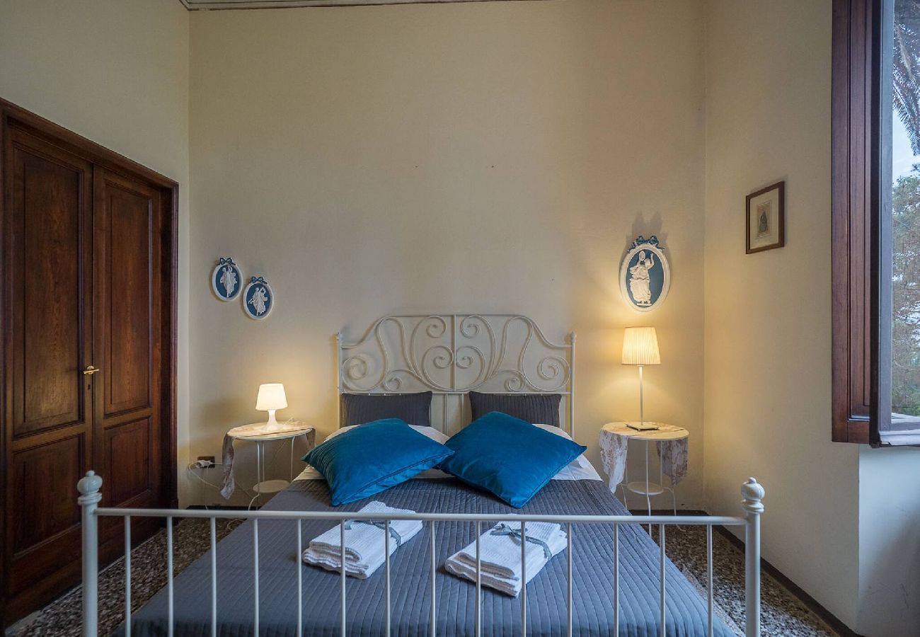 Ferienwohnung in Monterosso al Mare - Villa Montale Historical Apartment I Limoni