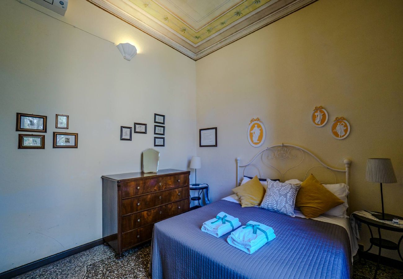 Ferienwohnung in Monterosso al Mare - Villa Montale Historical Apartment I Limoni