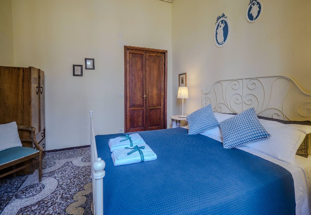 Ferienwohnung in Monterosso al Mare - Villa Montale Historical Apartment I Limoni