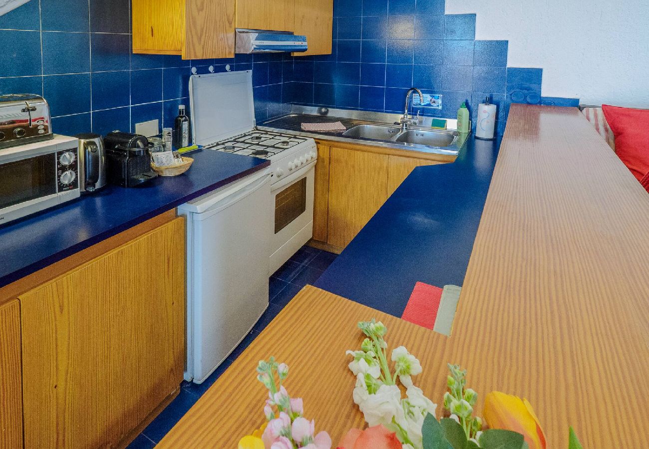 Ferienwohnung in Manarola - Il Baluardo Sea View Apartment on the Cliff