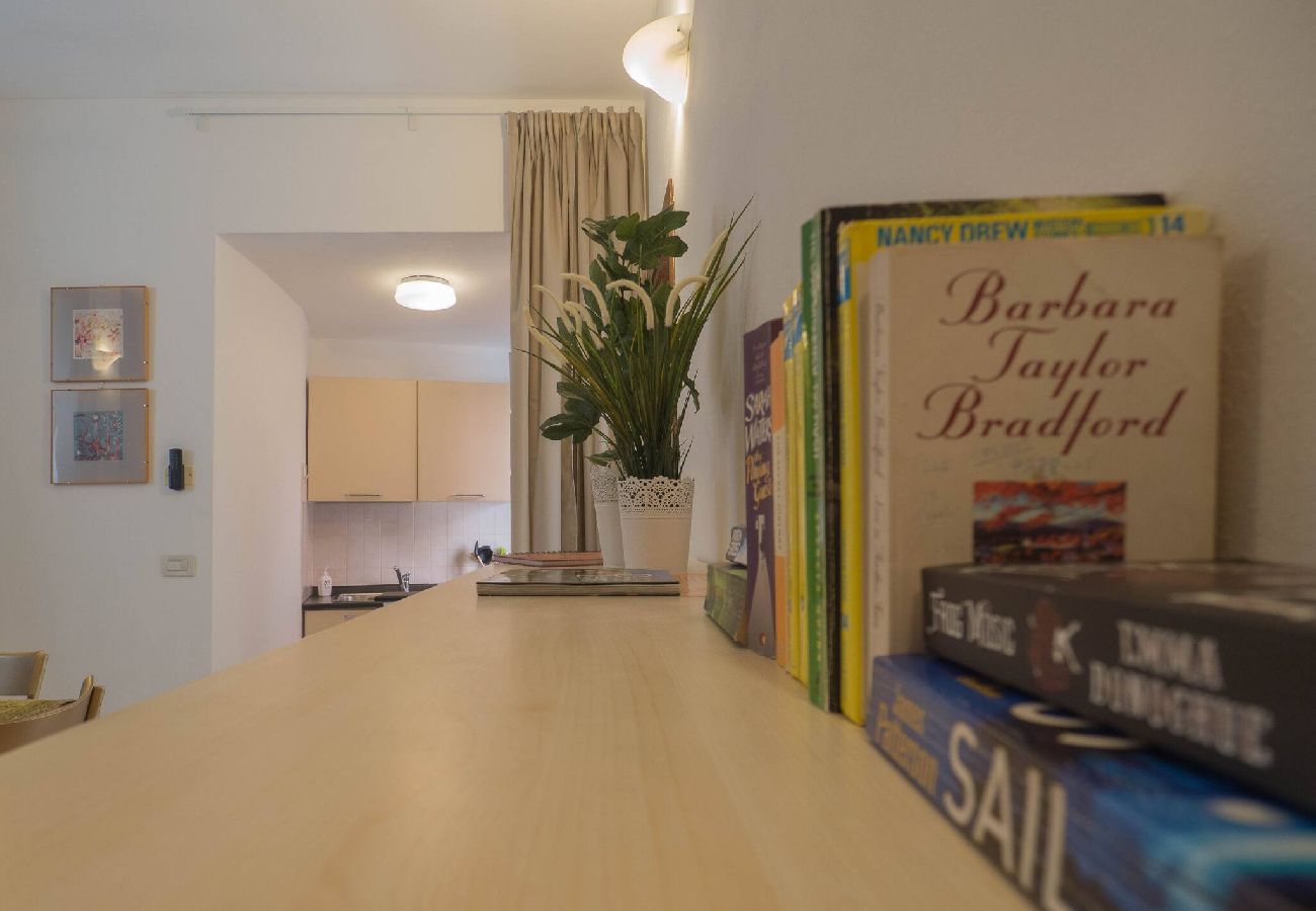 Ferienwohnung in Vernazza - Ventegà Sea View Apartment with Balcony