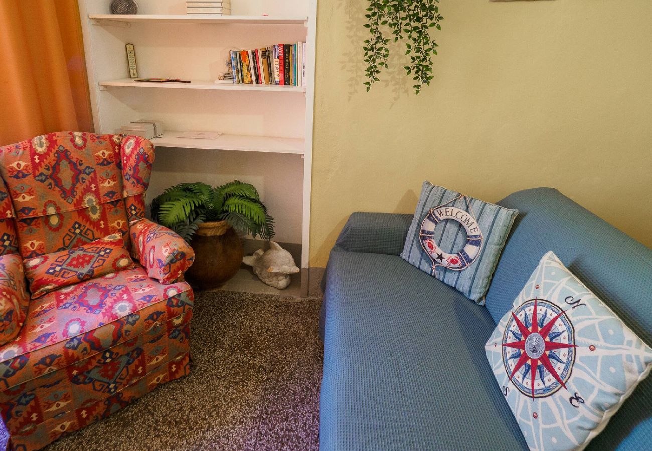 Ferienwohnung in Vernazza - La Casa di Eio Traditional Apartment