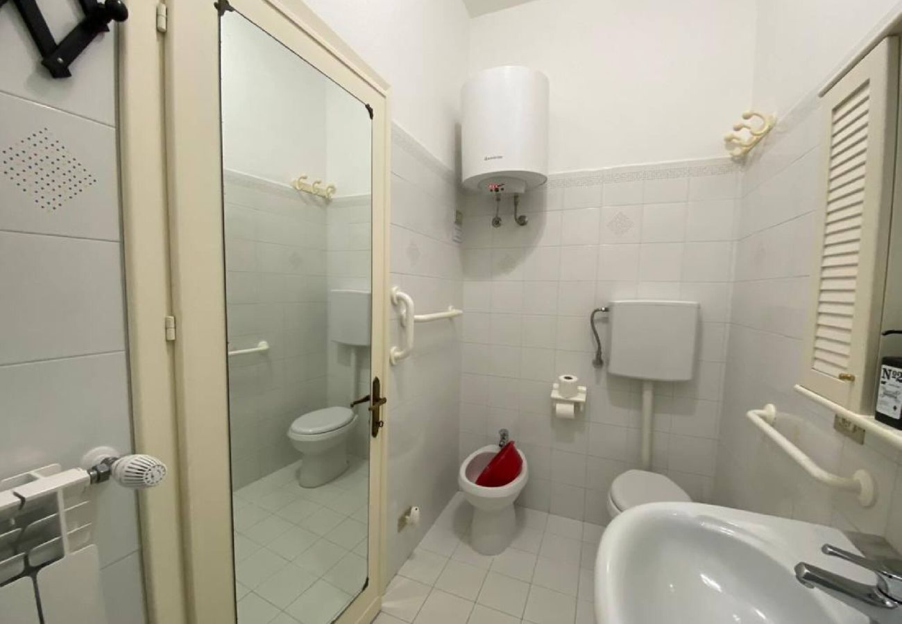 Apartment in Vernazza - Nonna Rosetta Traditional Studio