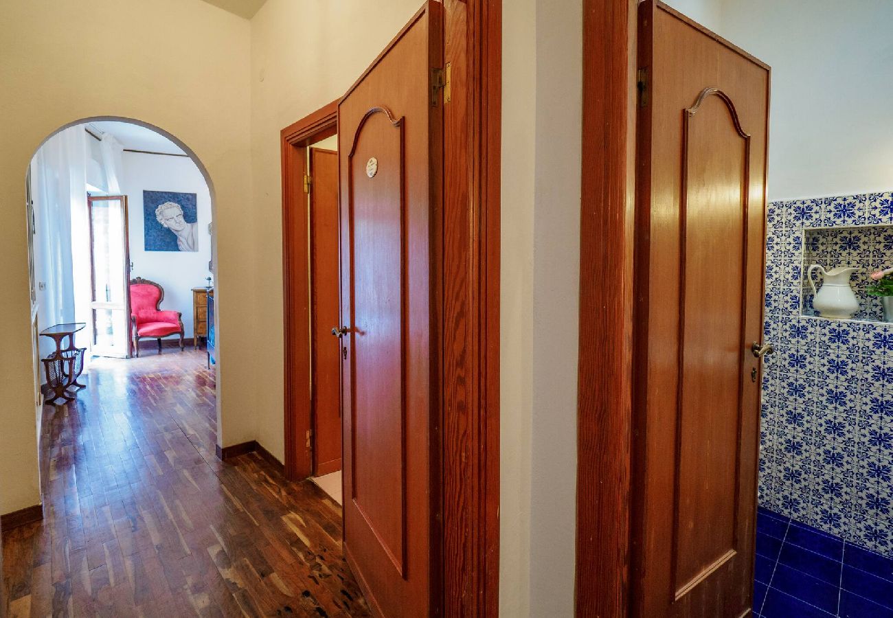 Villa in Monterosso al Mare - Villa Tanca with AC, Terrace & Views