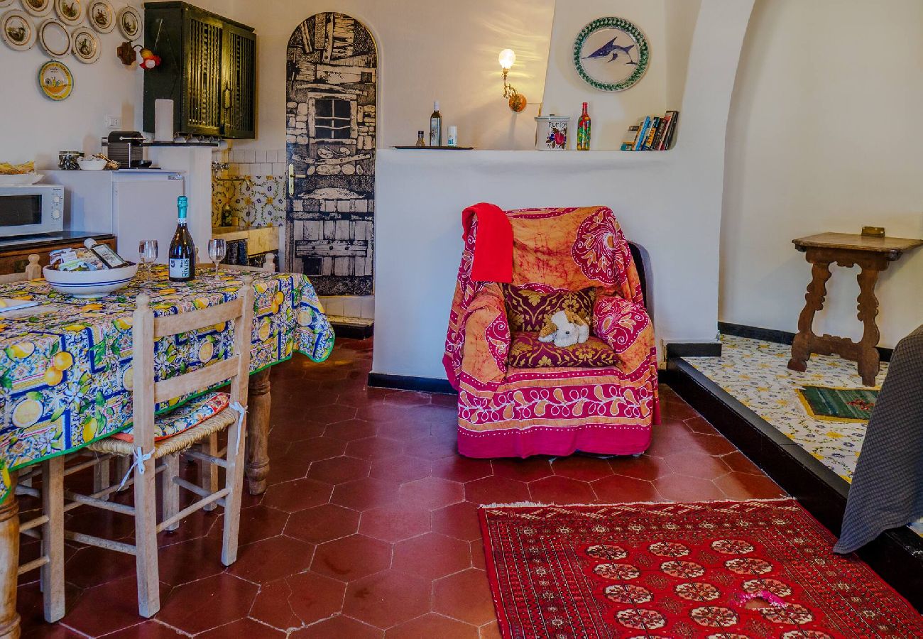 House in Vernazza - Muin a Ventu Historical Tower