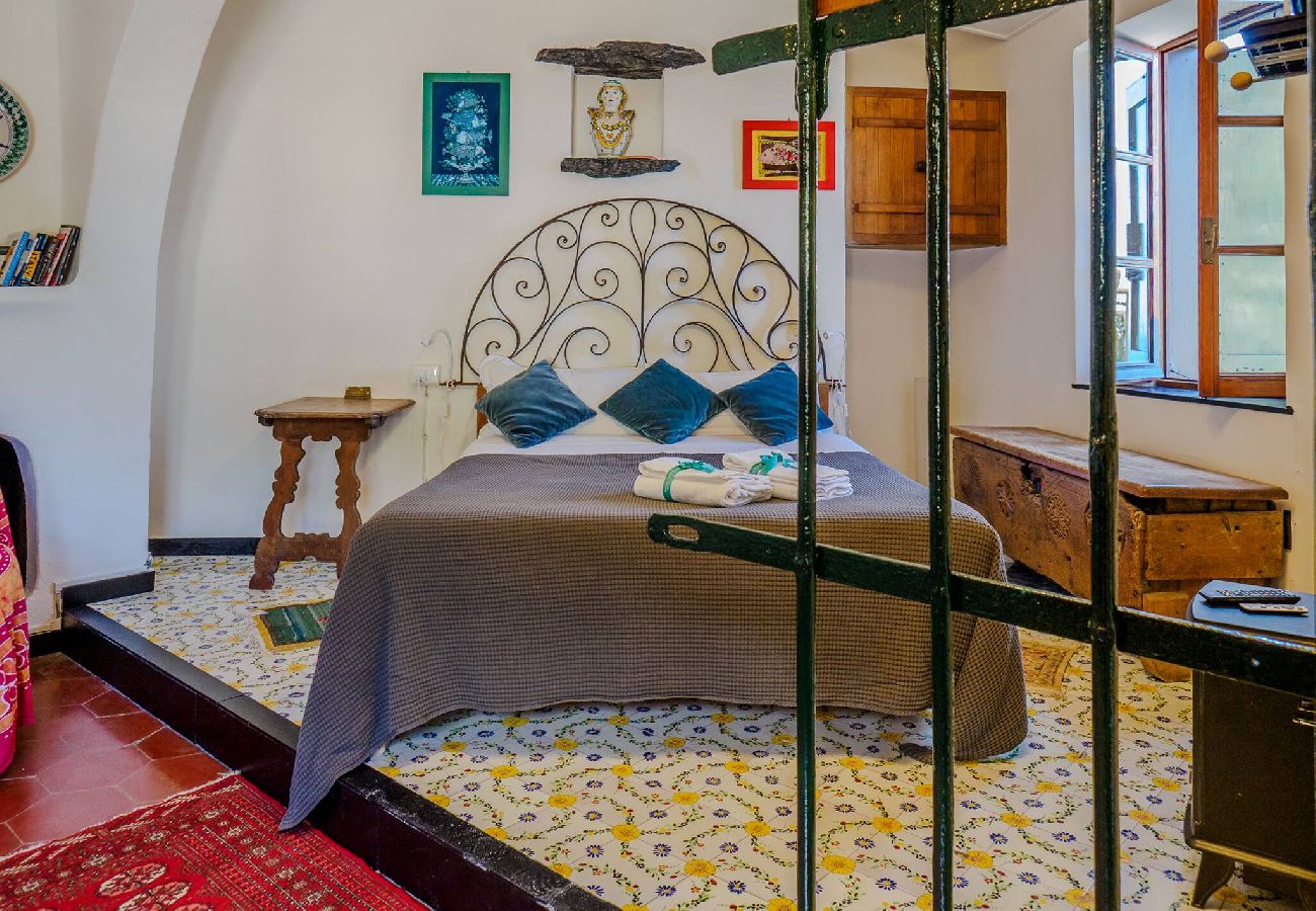 House in Vernazza - Muin a Ventu Historical Tower