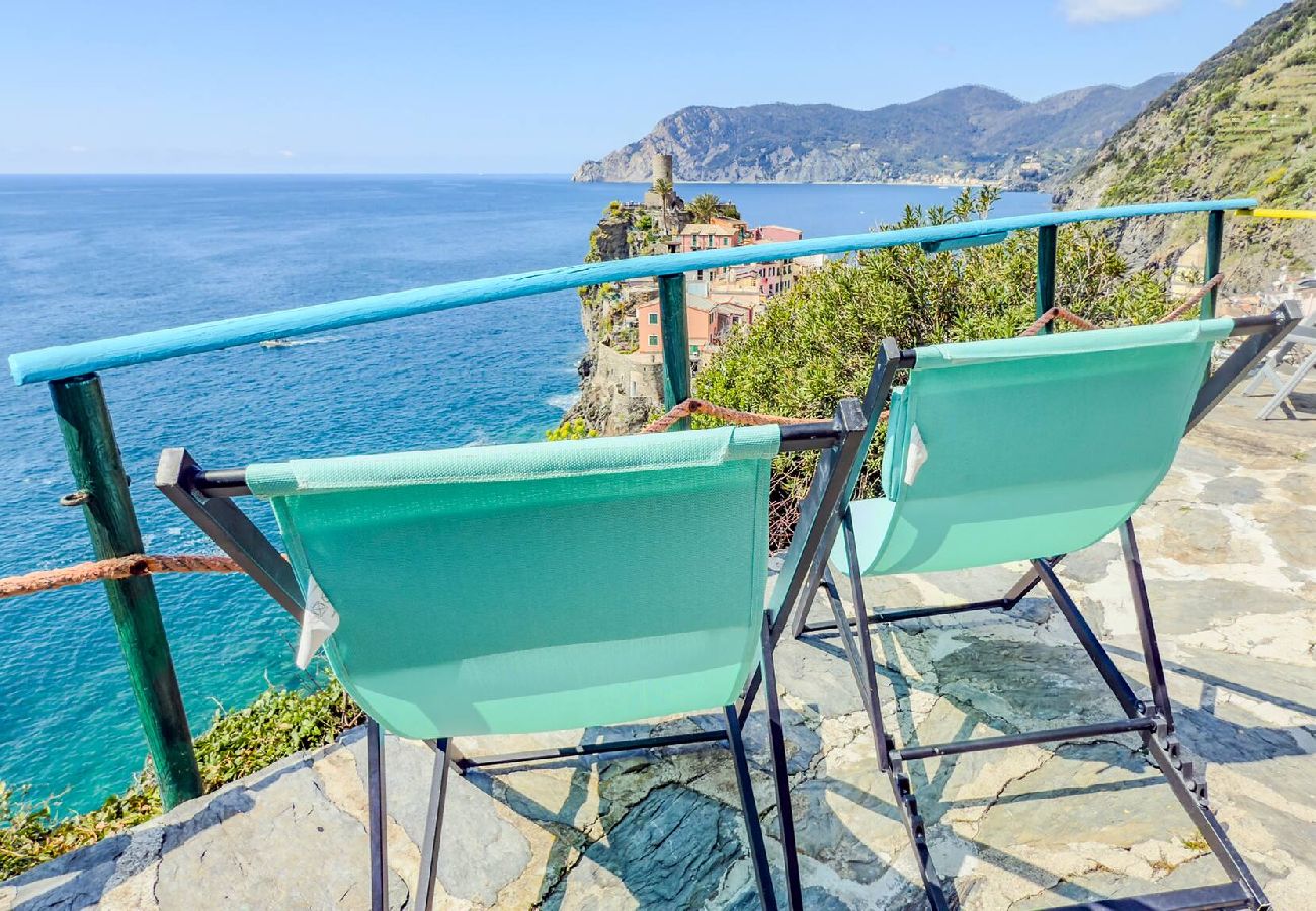 House in Vernazza - Muin a Ventu Historical Tower