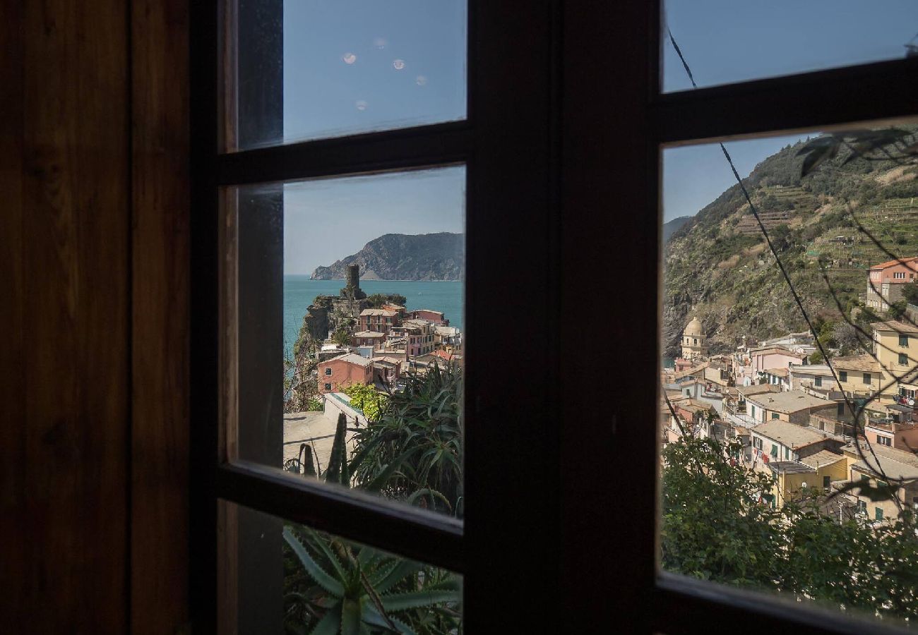 House in Vernazza - Muin a Ventu Historical Tower