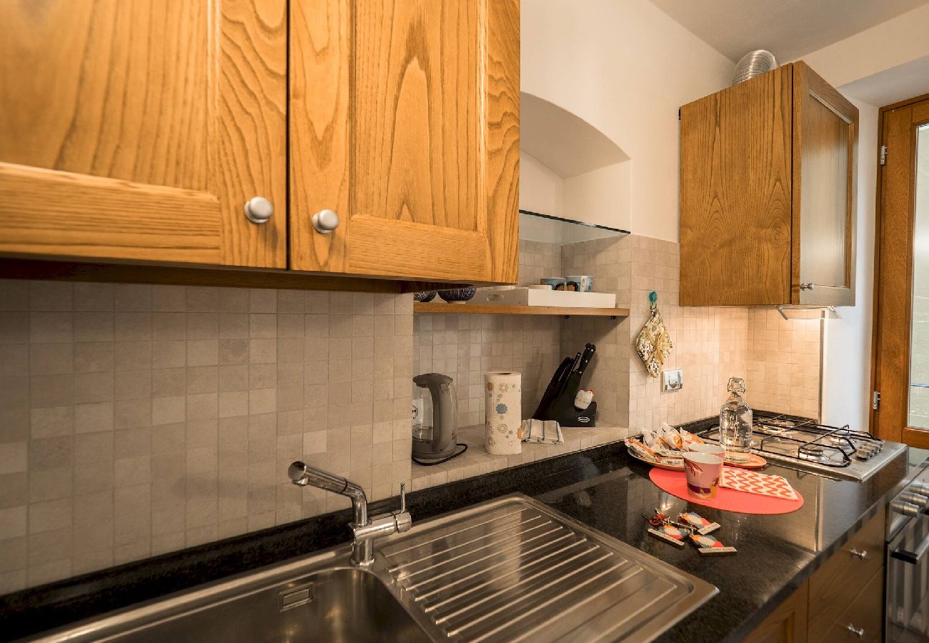 Apartment in Vernazza - Ventu De Ma First Floor Studio with AC