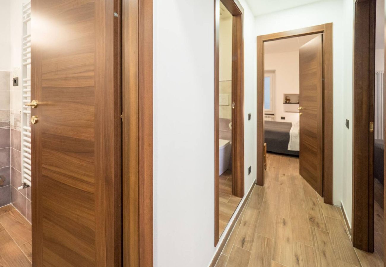 Apartment in Vernazza - Tedea 2-bedroom 2-bathroom Exclusive Apartment