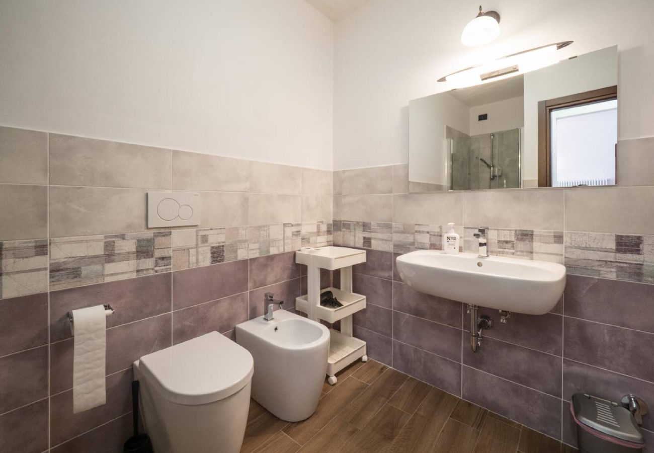 Apartment in Vernazza - Tedea 2-bedroom 2-bathroom Exclusive Apartment