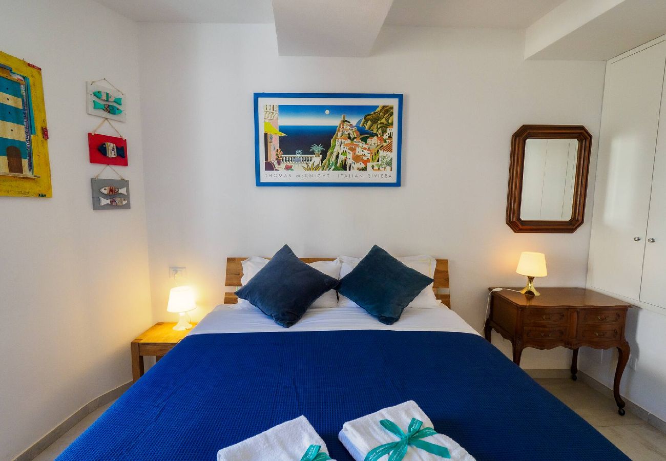 Apartment in Vernazza - Ventu De Ma Second Floor Studio