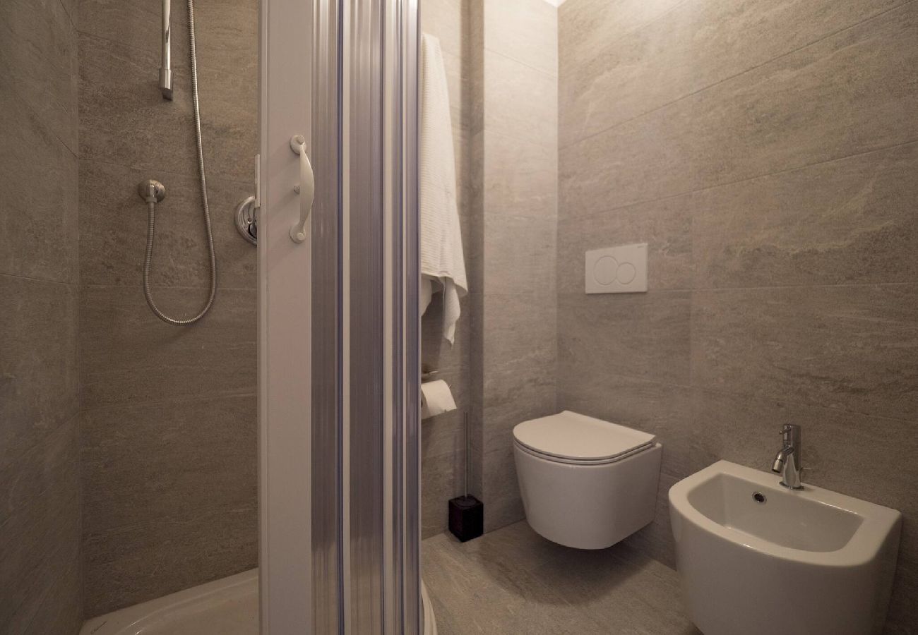 House in Manarola - Liersena Sea View Mini Villa with AC