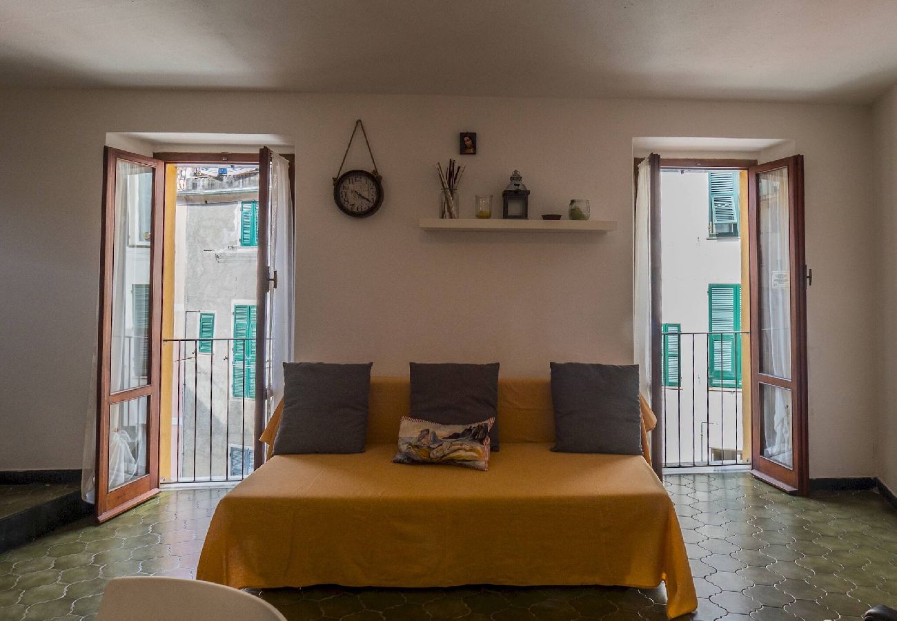 Apartamento en Vernazza - El Nin Apartment with Terrace & AC
