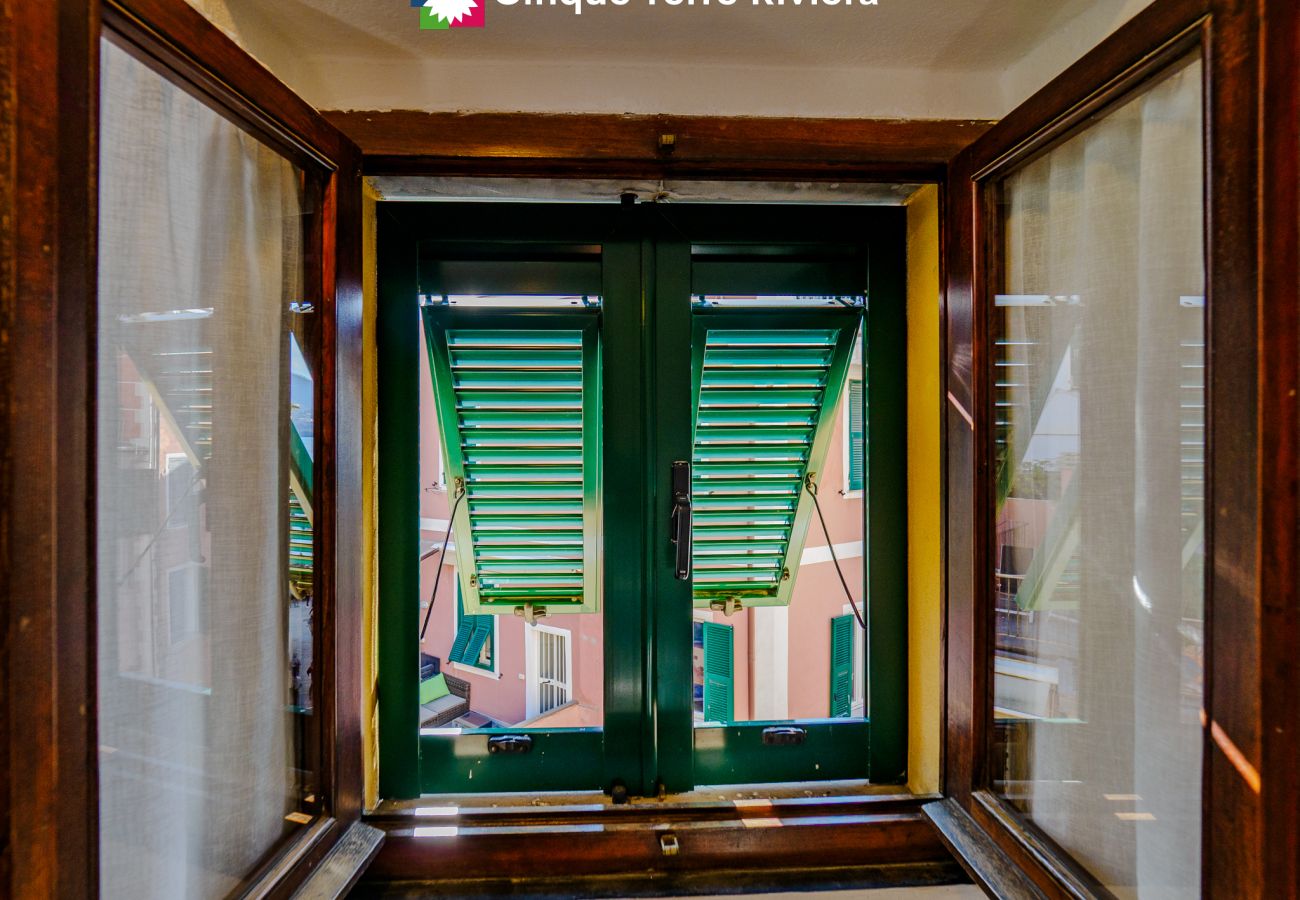 Apartamento en Vernazza - El Nin Apartment with Terrace & AC