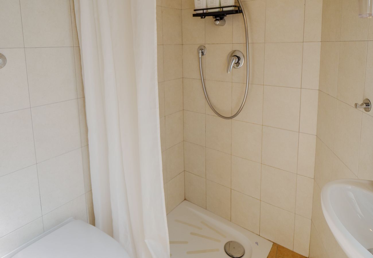 Apartamento en Vernazza - El Nin Apartment with Terrace & AC