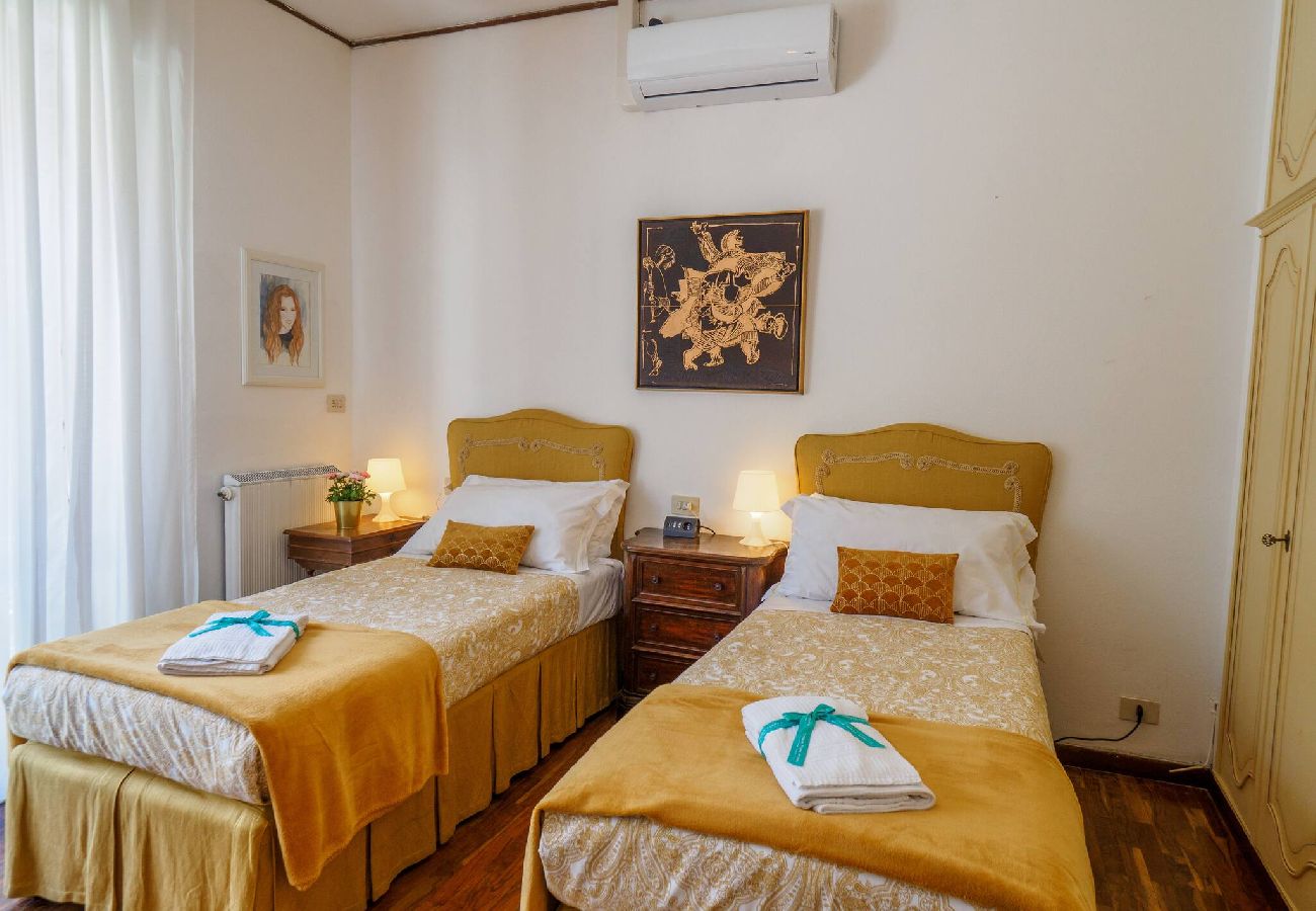 Villa en Monterosso al Mare - Villa Tanca with AC, Terrace & Views