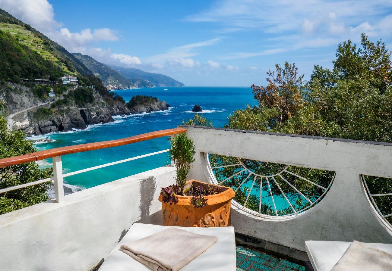 Villa en Monterosso al Mare - Villa Tanca with AC, Terrace & Views