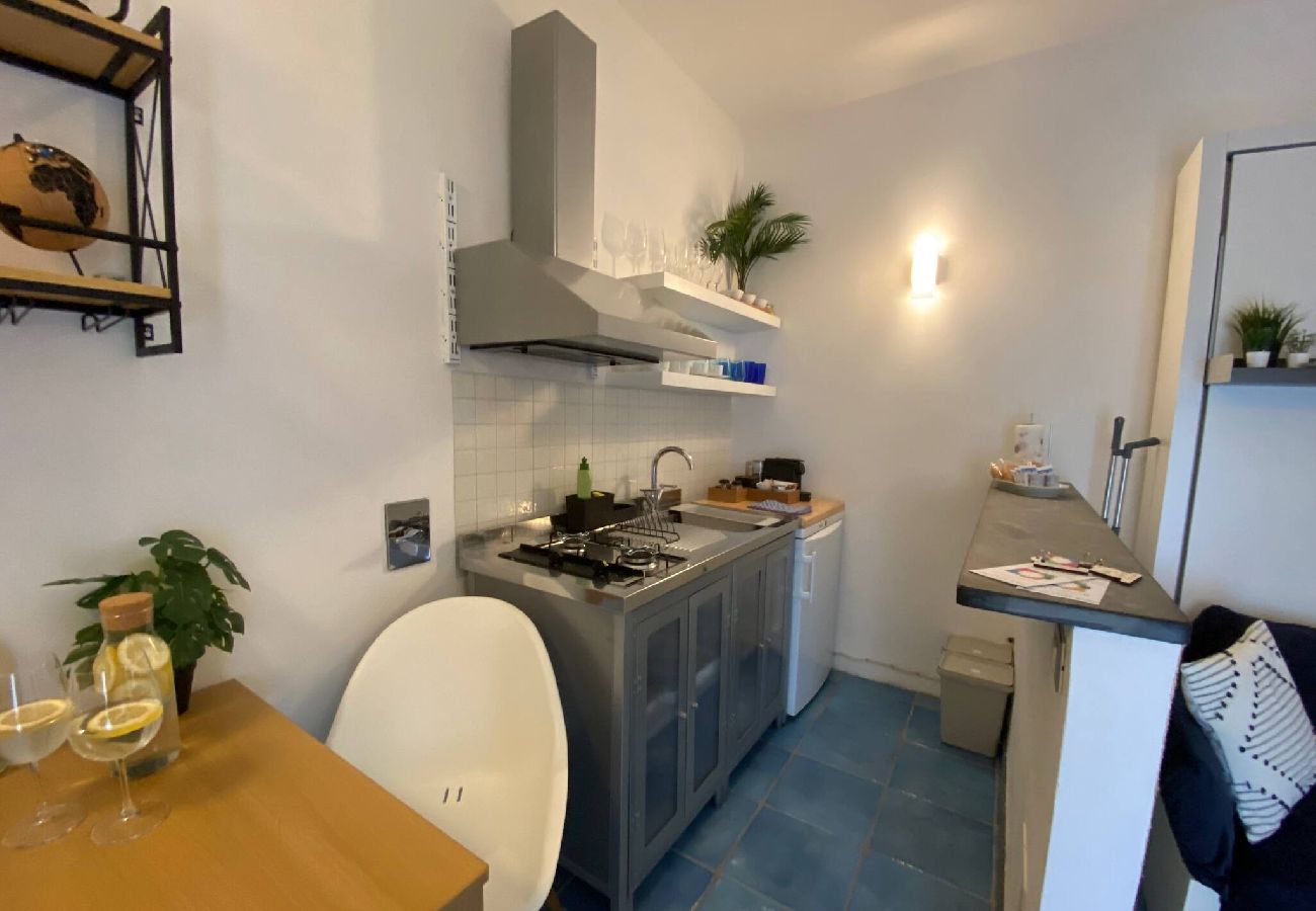 Apartamento en Monterosso al Mare - Fetta di Limone Apartment with AC and Patio