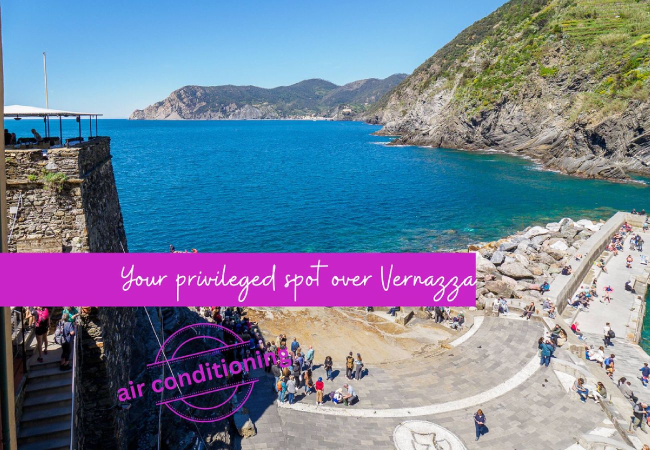 Apartamento en Vernazza - Casa Teresa with AC and Sea View Balcony
