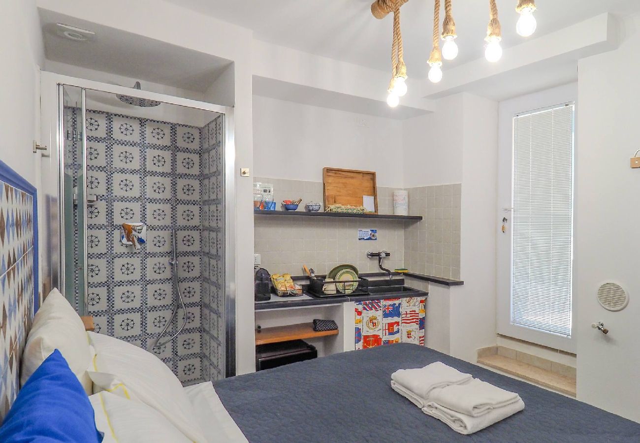 Alquiler por habitaciones en Vernazza - Ventu de Ma Tiny Room