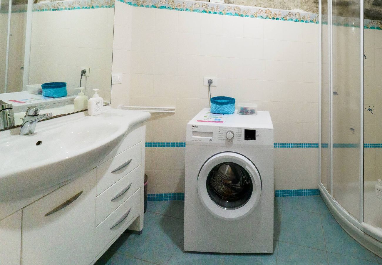 Apartamento en Vernazza - La Casa di Eio Traditional Apartment