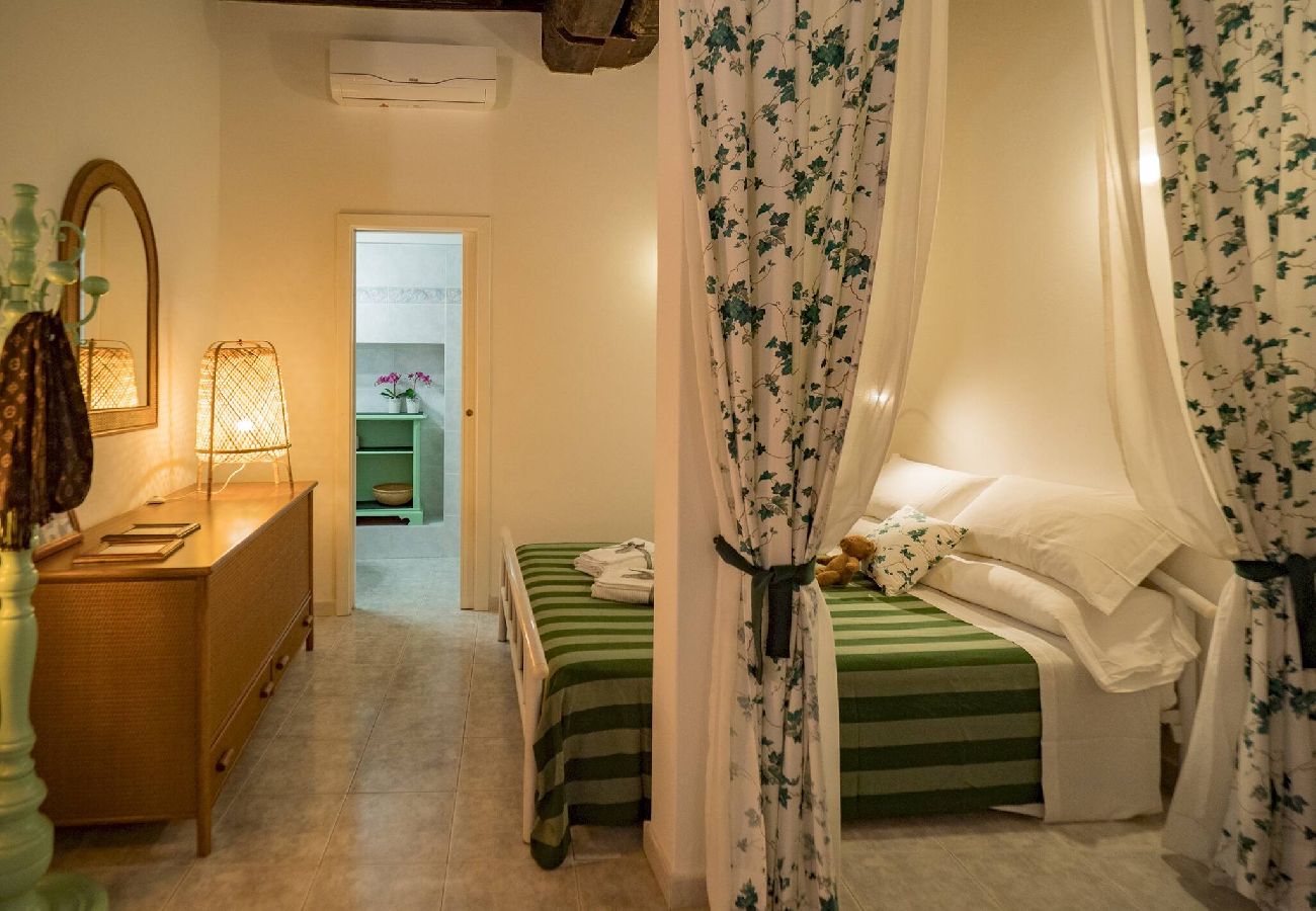 Apartamento en Monterosso al Mare - Picabon Quiet Apartment with AC & Balcony