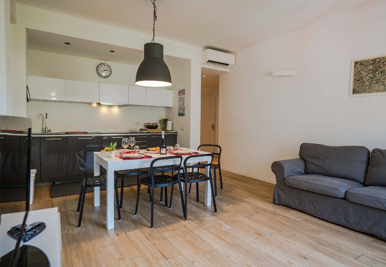 Apartamento en Monterosso al Mare - Scimiscià 2-bedroom Apartment with AC