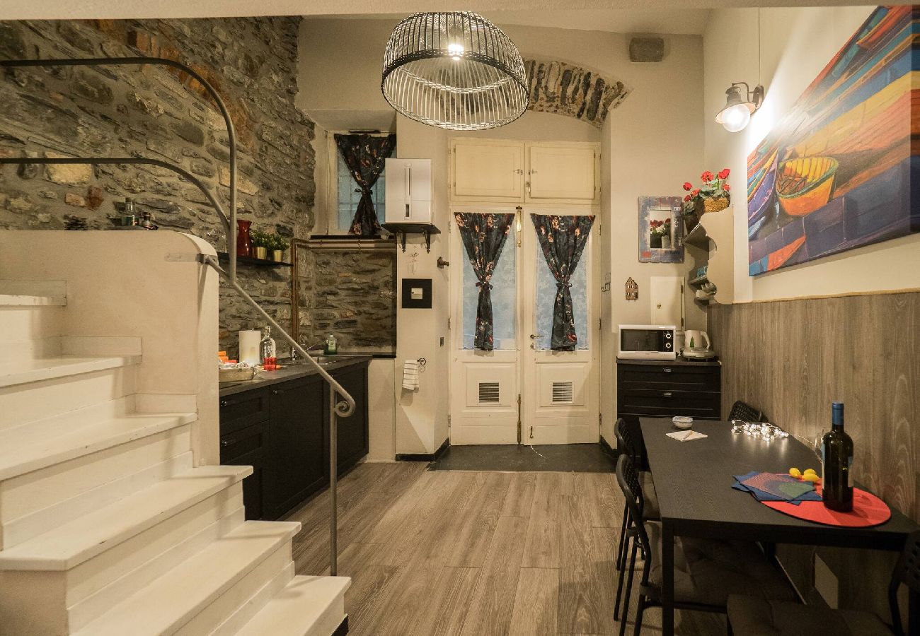 Apartamento en Vernazza - Petrella´s Point Studio with AC