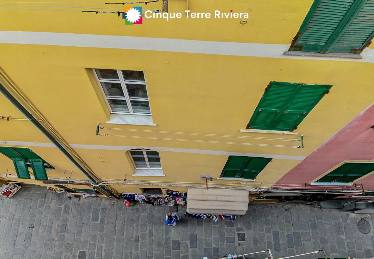 Apartamento en Vernazza - Gemma Apartment with AC & Sea View Balcony