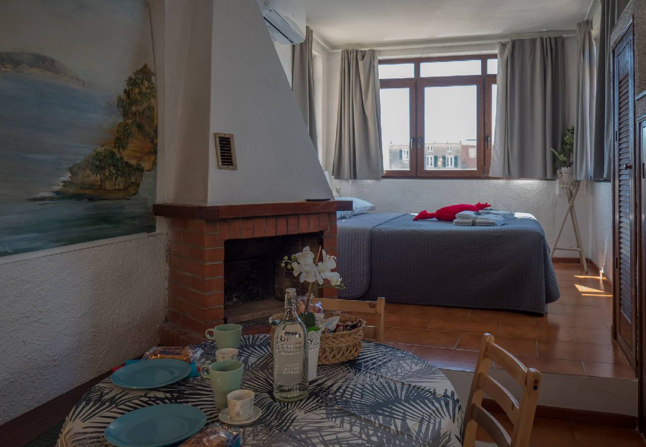 Studio à Vernazza - La Torretta dei Merli Studio with Unique Views