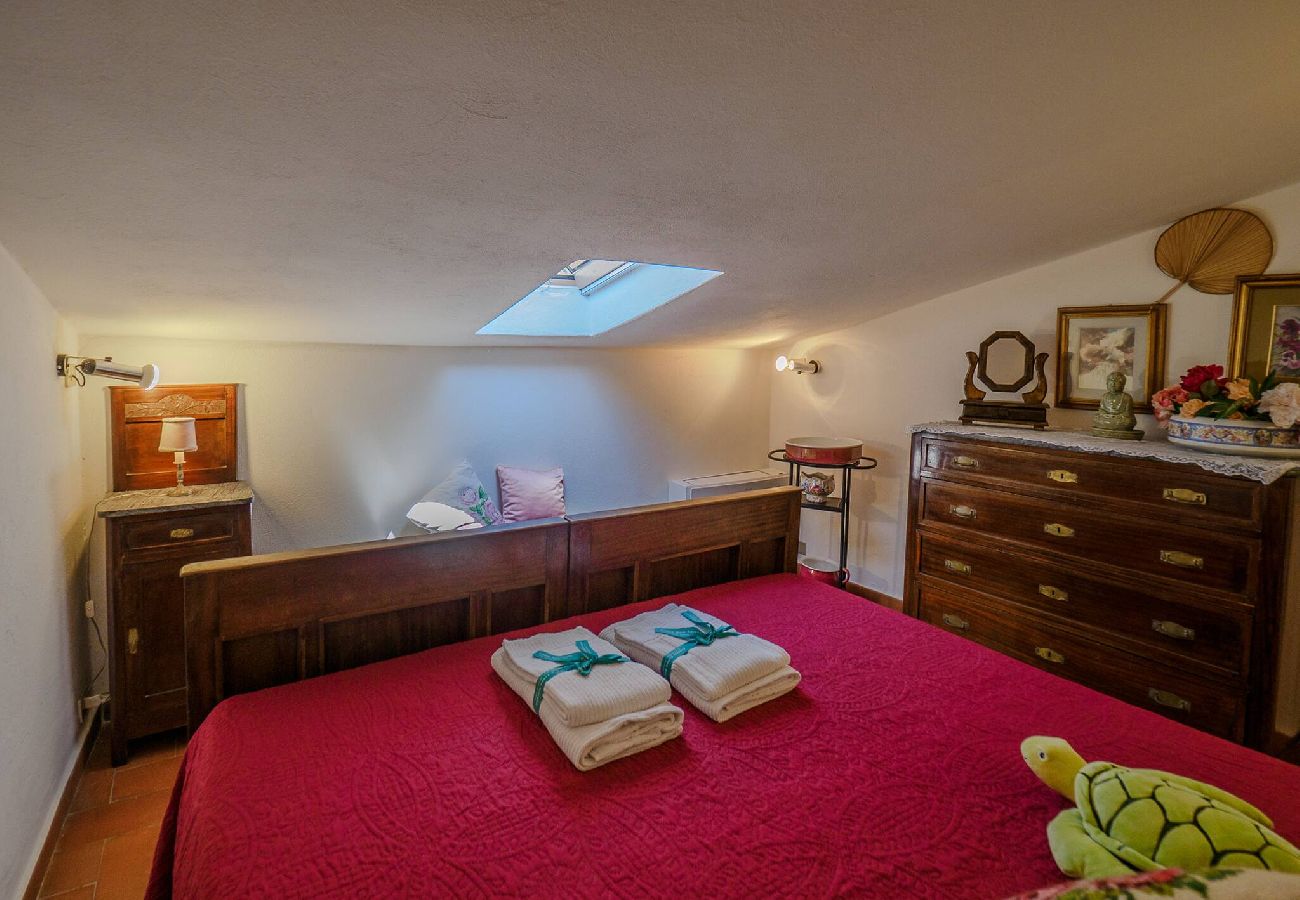 Appartement à Vernazza - La Maison de la Mer with Terrace and AC