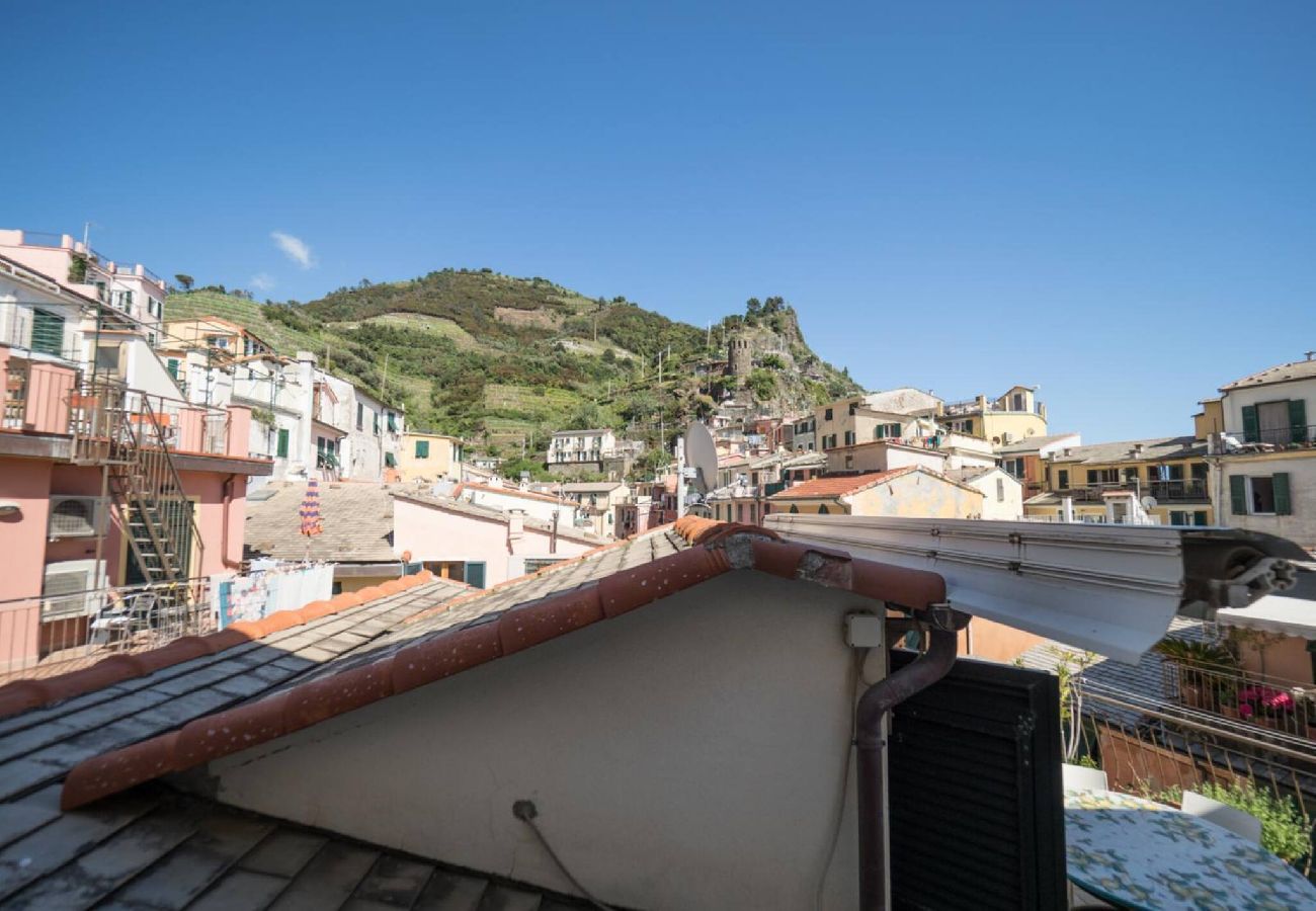 Appartement à Vernazza - Recanissu Apartment with Balcony & AC