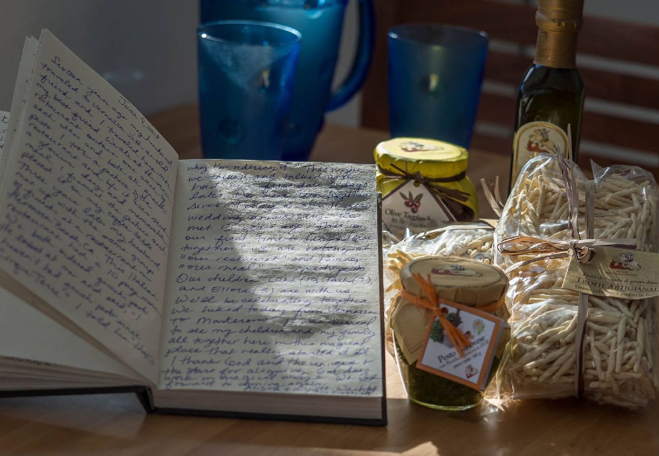 Appartement à Vernazza - Unda de Ma Apartment with AC & Sea View Balcony