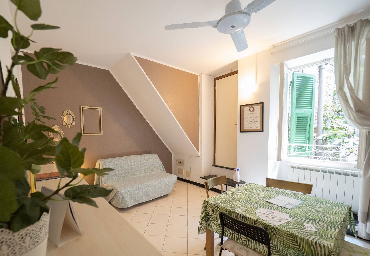 Appartement à Vernazza - Ventegà Sea View Apartment with Balcony