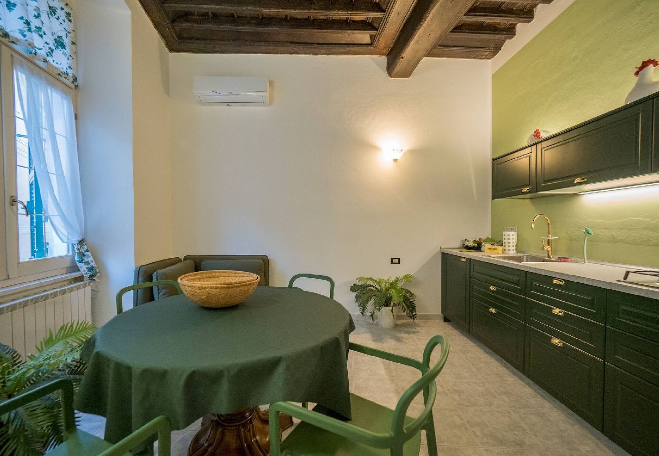 Appartement à Monterosso al Mare - Picabon Quiet Apartment with AC & Balcony