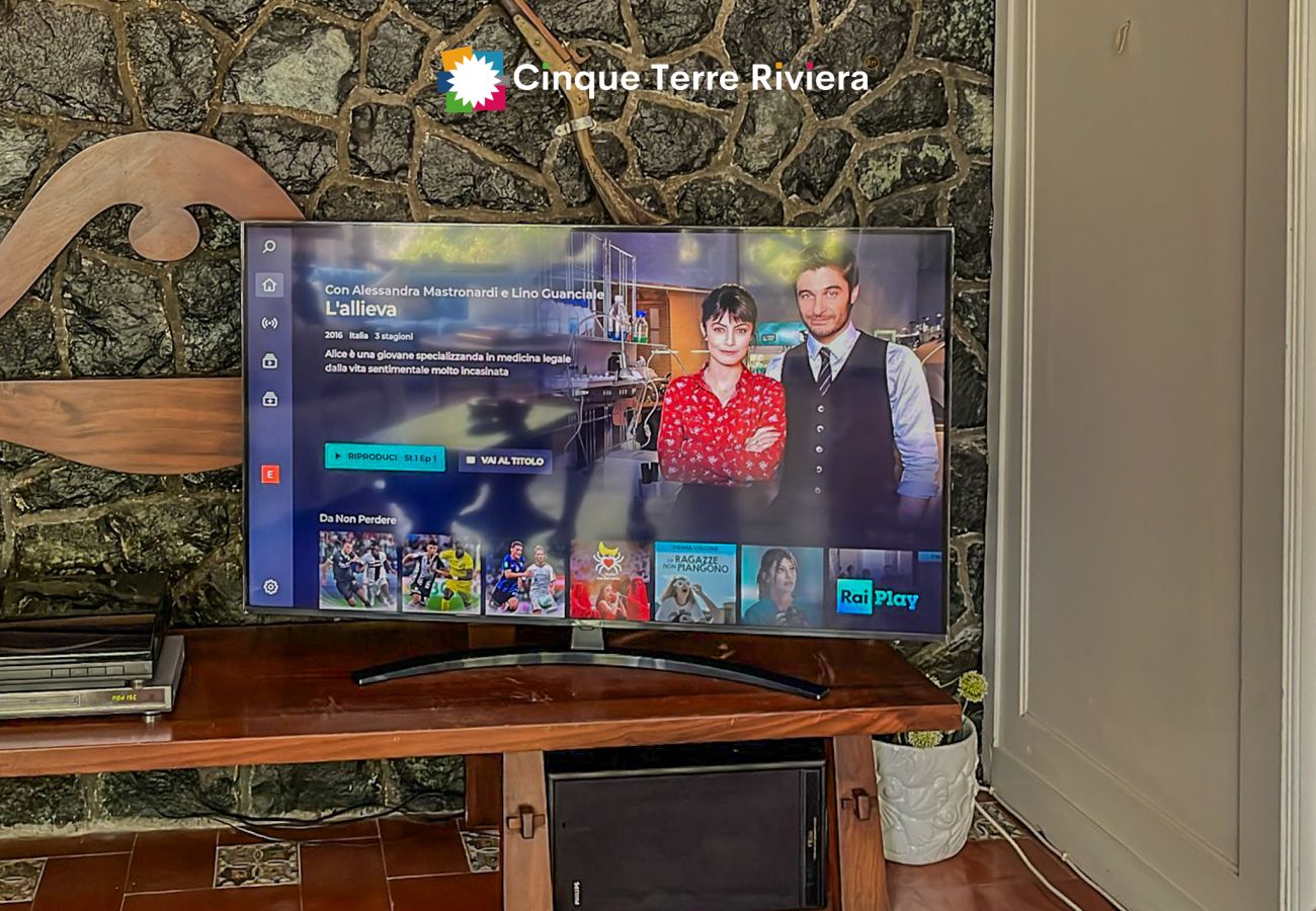 Villa em Monterosso al Mare - Villa Tanca with AC, Terrace & Views