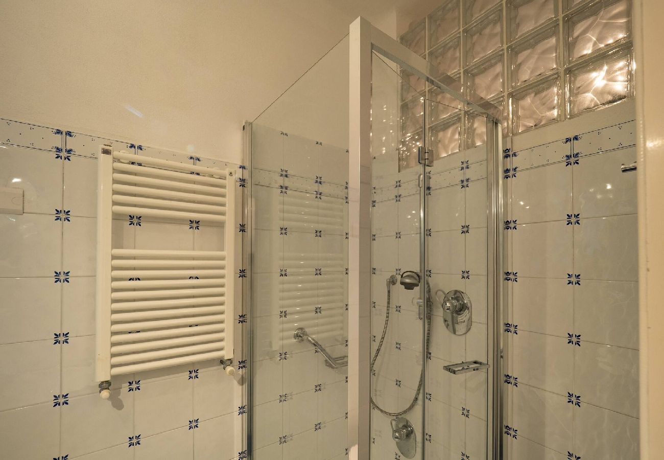 Casa em Vernazza - Refilea Sea View Tower Villa