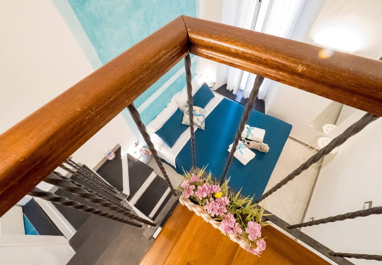 Quarto em Vernazza - Picagetta Tiny Room with AC